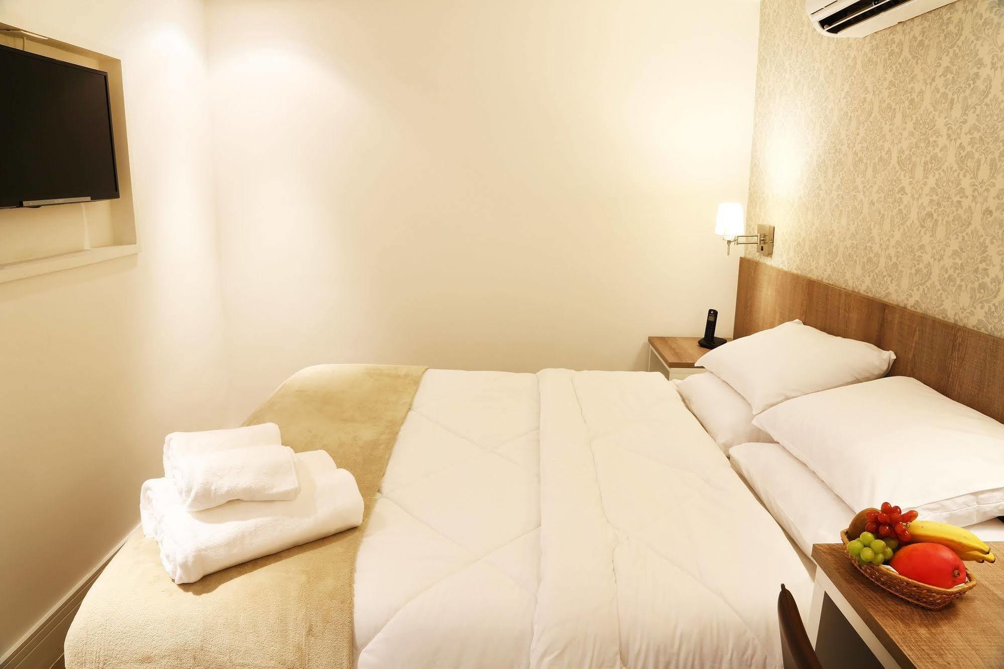 Sant' Martre Pensão 4*